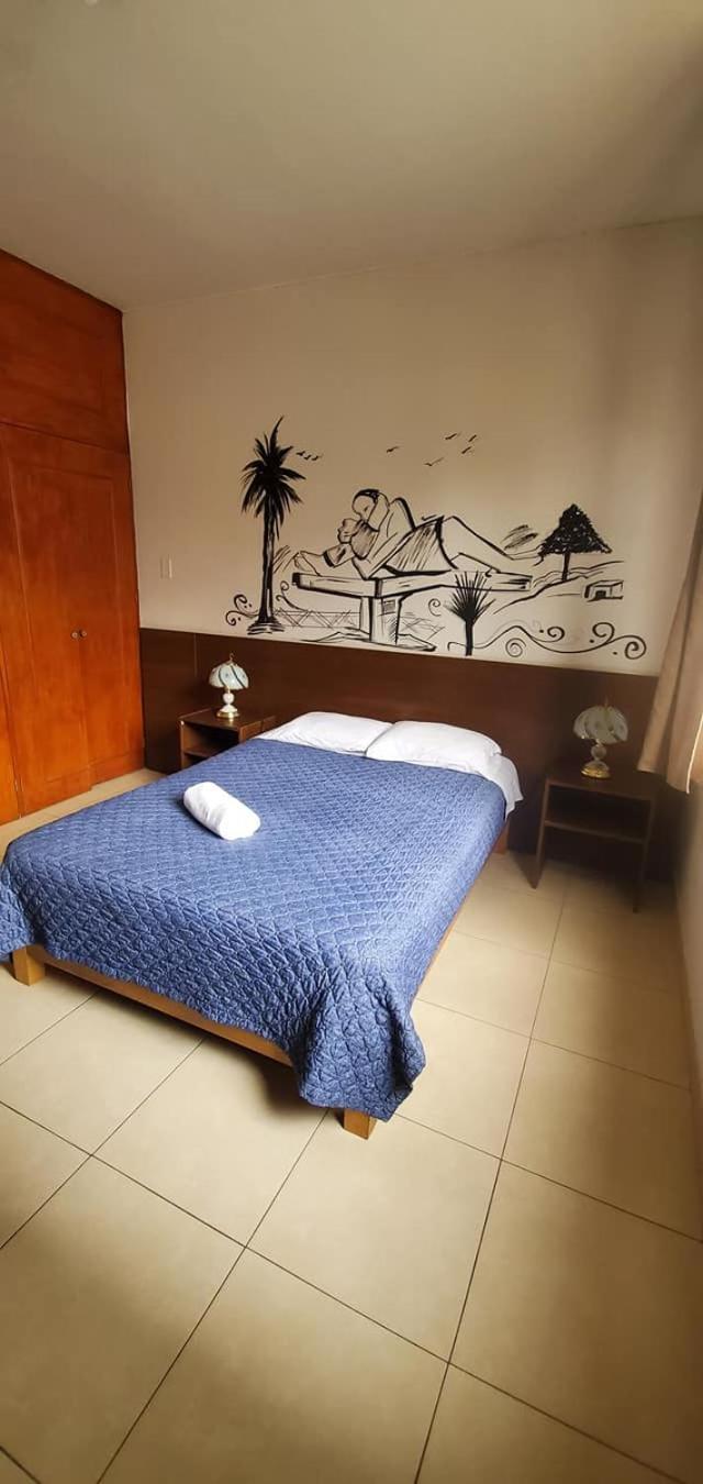 Residencial Waldorf Bed & Breakfast Lima Bagian luar foto