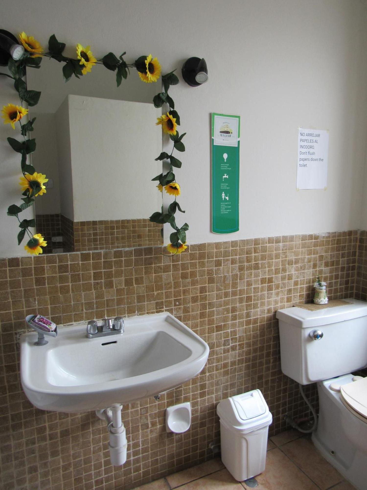 Residencial Waldorf Bed & Breakfast Lima Bagian luar foto