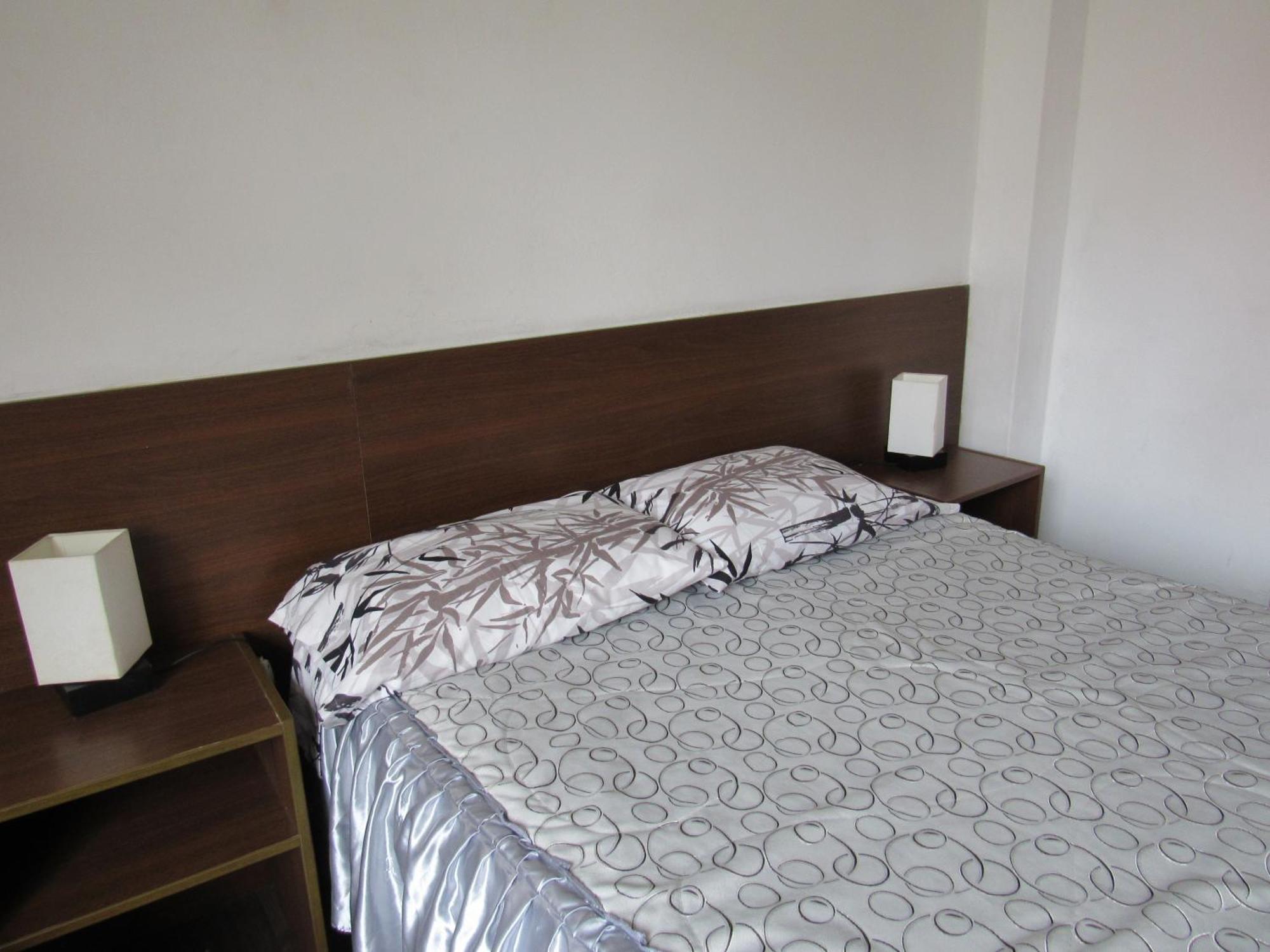 Residencial Waldorf Bed & Breakfast Lima Bagian luar foto